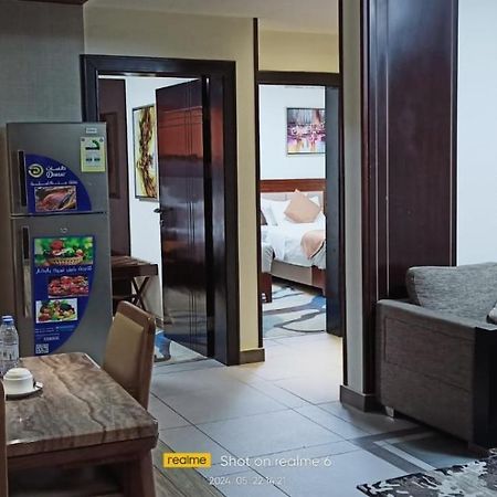 Niyaf Hotel Appartments Khamis Mushait Bagian luar foto